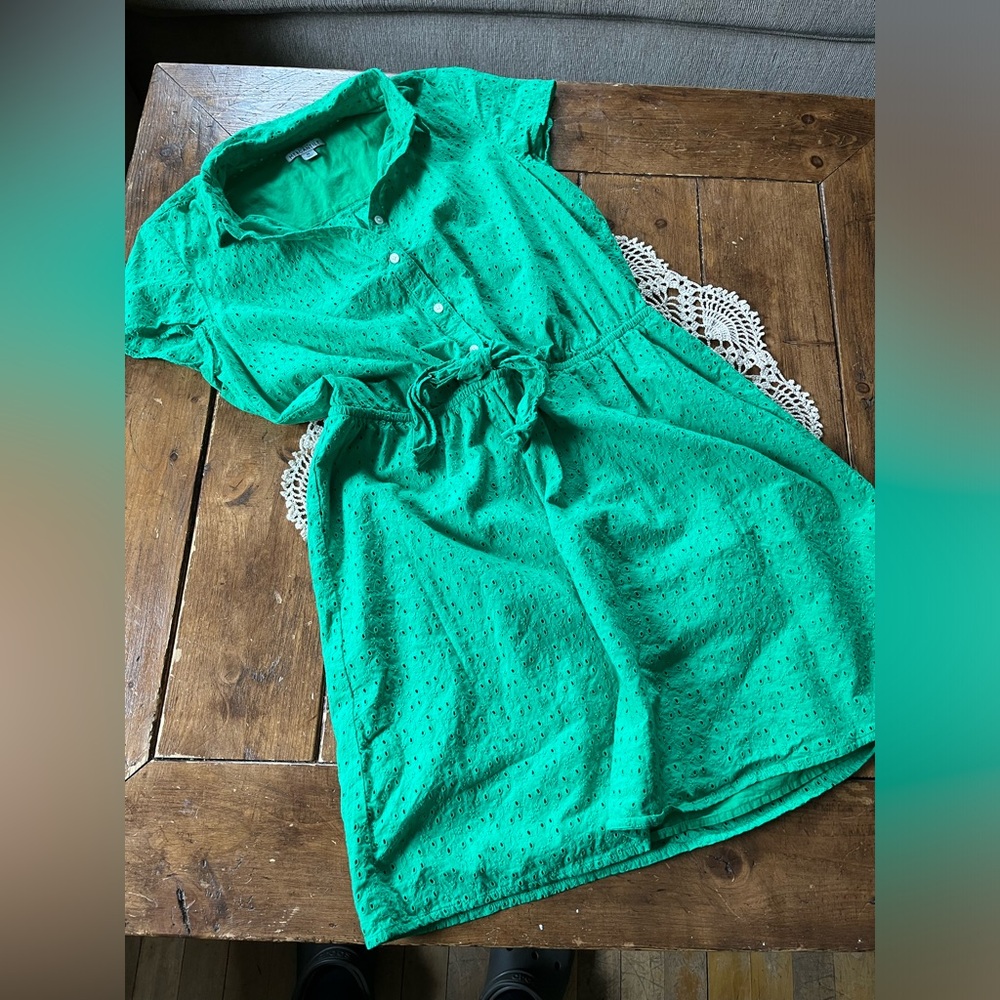 J Crew Mercantile Kelly Green Eyelet Cotton Dress with Tie Size Medium
